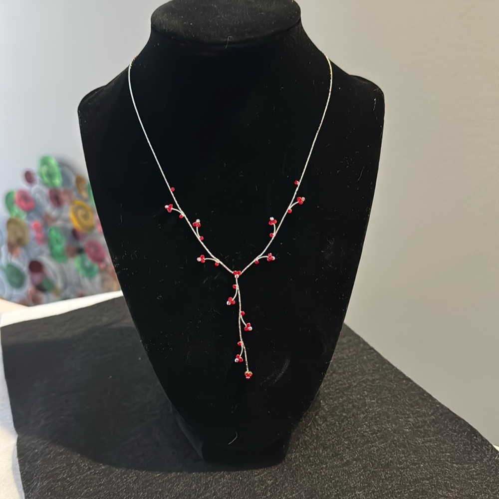 Cookie Lee Red Stone Necklace, NWT, Very Pretty.